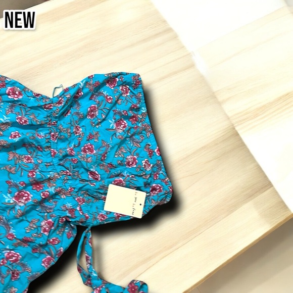 💝New Bebop Blue Floral Strapless Shorts Romper Outfit with tie ( one of the loo - Picture 5 of 8